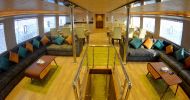 lounge saloon