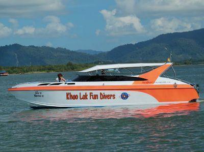Nemo-2-daytrip-speed-boat