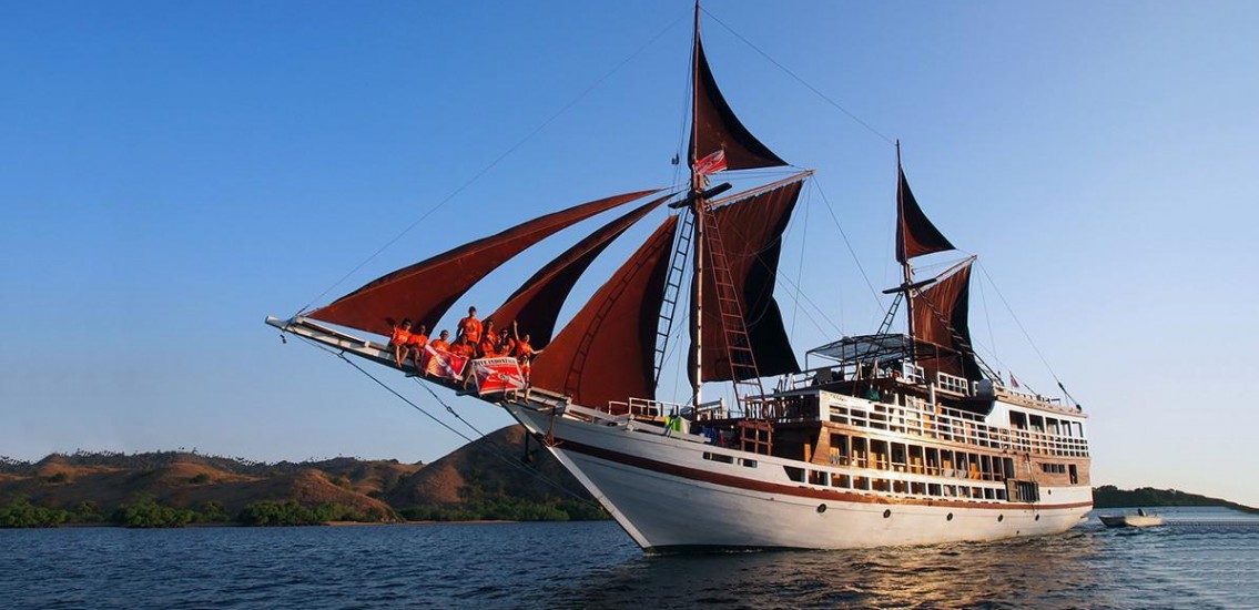 Seamore Papua Liveaboard scuba diving boat Indonesia