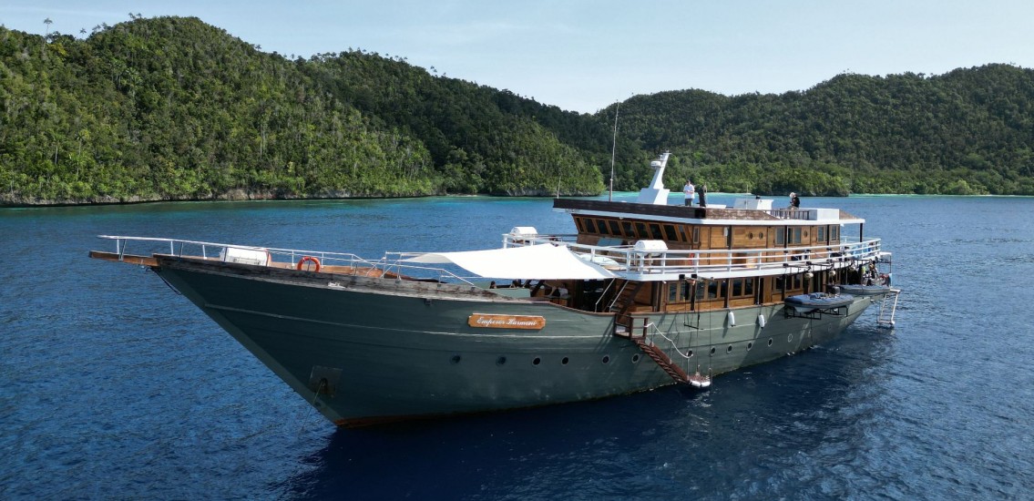 MY Emperor Harmoni Indonesia Liveaboard