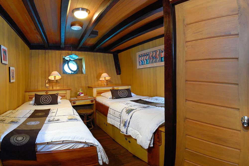 Twin Cabin