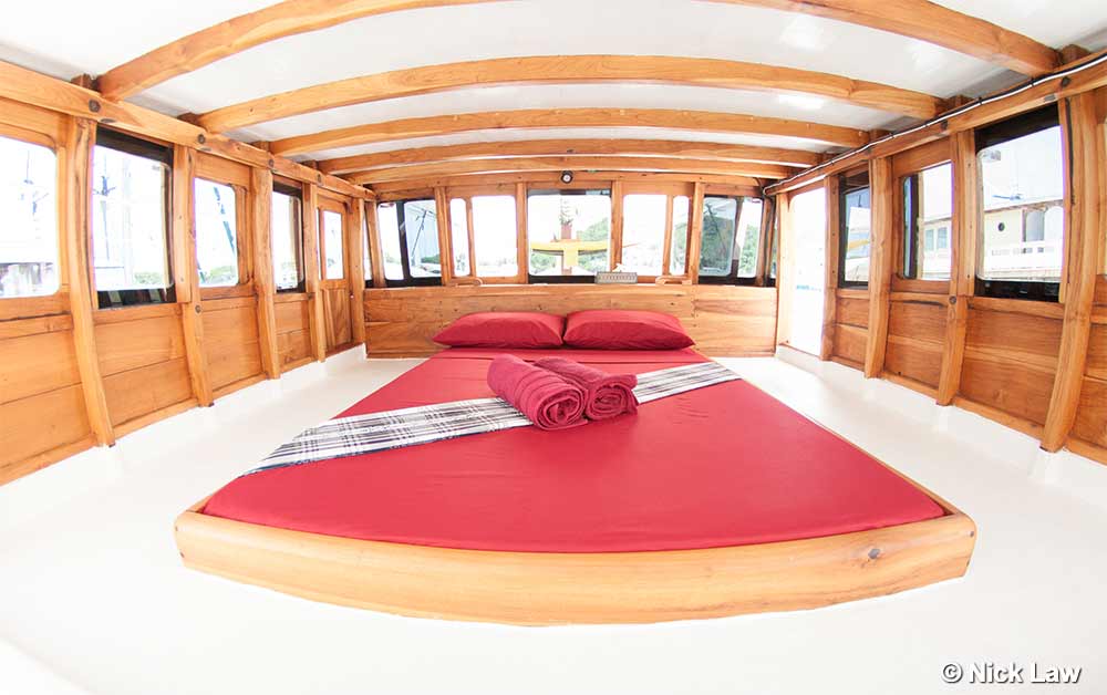 Double cabin